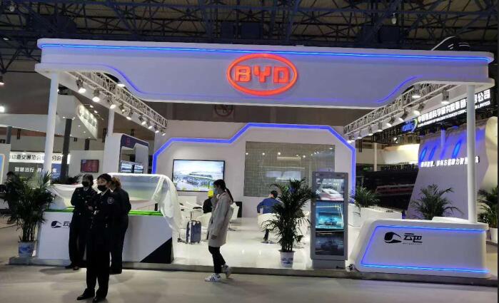 上海展臺(tái)搭建哪家強(qiáng)？上海該如何選擇展臺(tái)搭建公司？