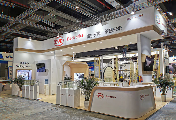 上海特裝機(jī)械展臺(tái)搭建上大機(jī)器該如何搬運(yùn)?有幾點(diǎn)不可忽視